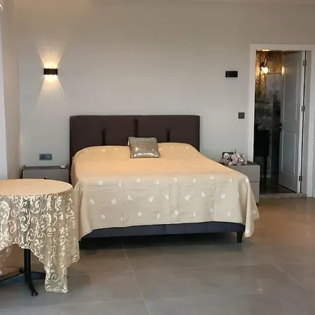 Efe Delux Ovacik'ta Luex Villa